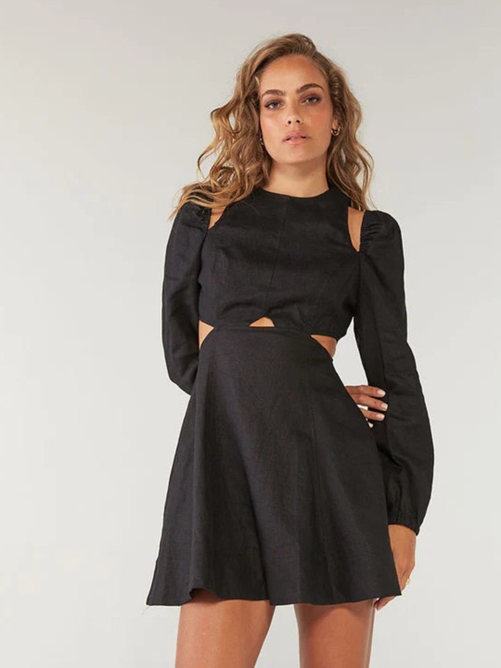 Sovere Cut Out Linen Mini Dress